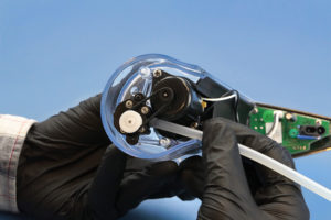 Removing the pump tubing
